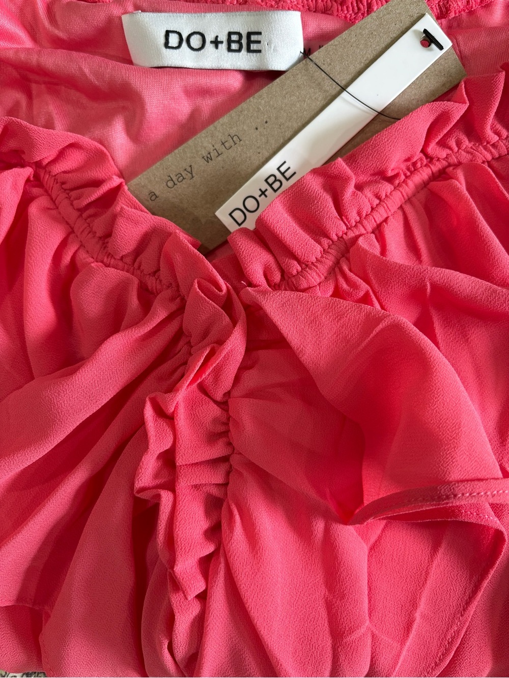 Do+Be Collection Coral Off-Shoulder Ruffle Blouse | Size Medium | NWT - Picture 2 of 5